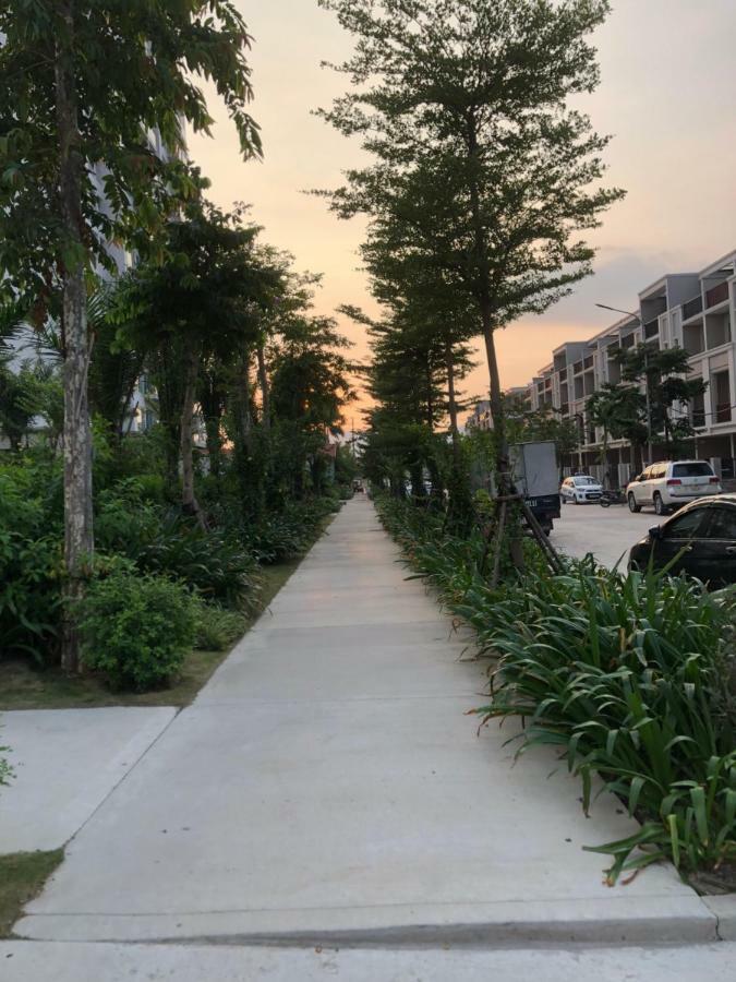 E12 Greenbay Village Ha Long Exterior foto